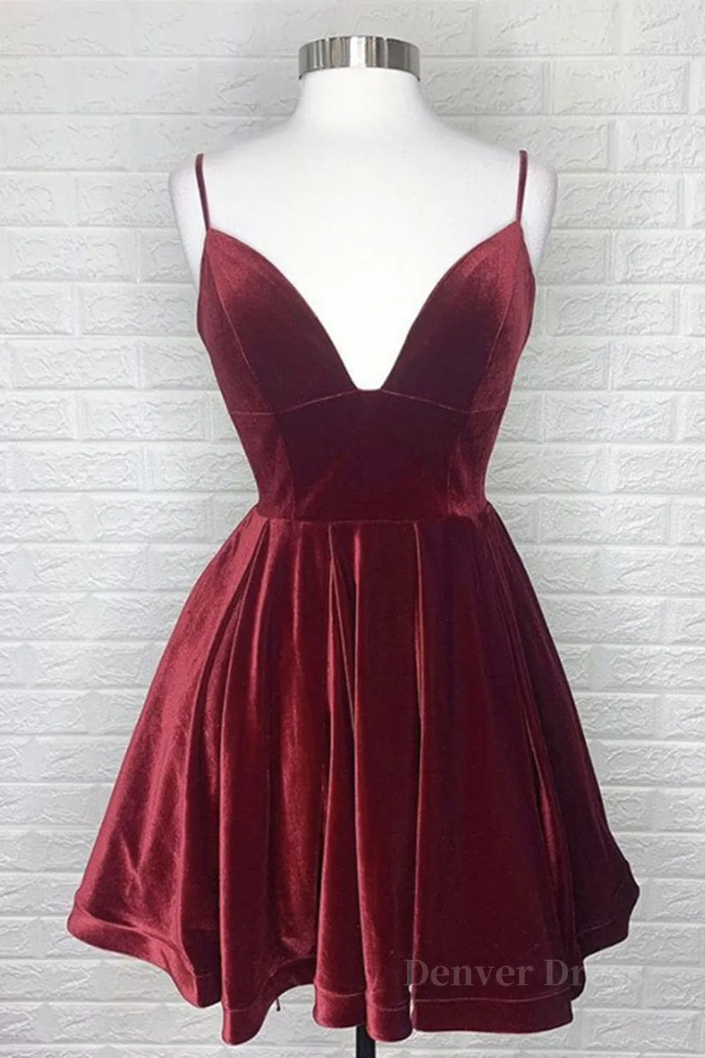 Cute V Neck Backless Burgundy Velvet Short Prom Homecoming Dress Backless Maroon Formal Graduation Evening Dress