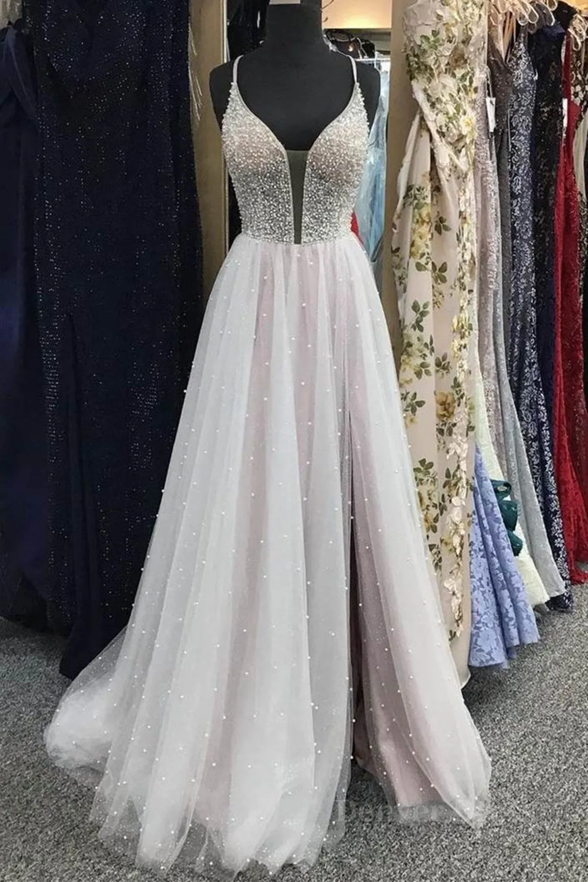 Gorgeous V Neck Backless Beaded Gray Tulle Long Prom Dresses Backless Grey Formal Graduation Evening Dresses