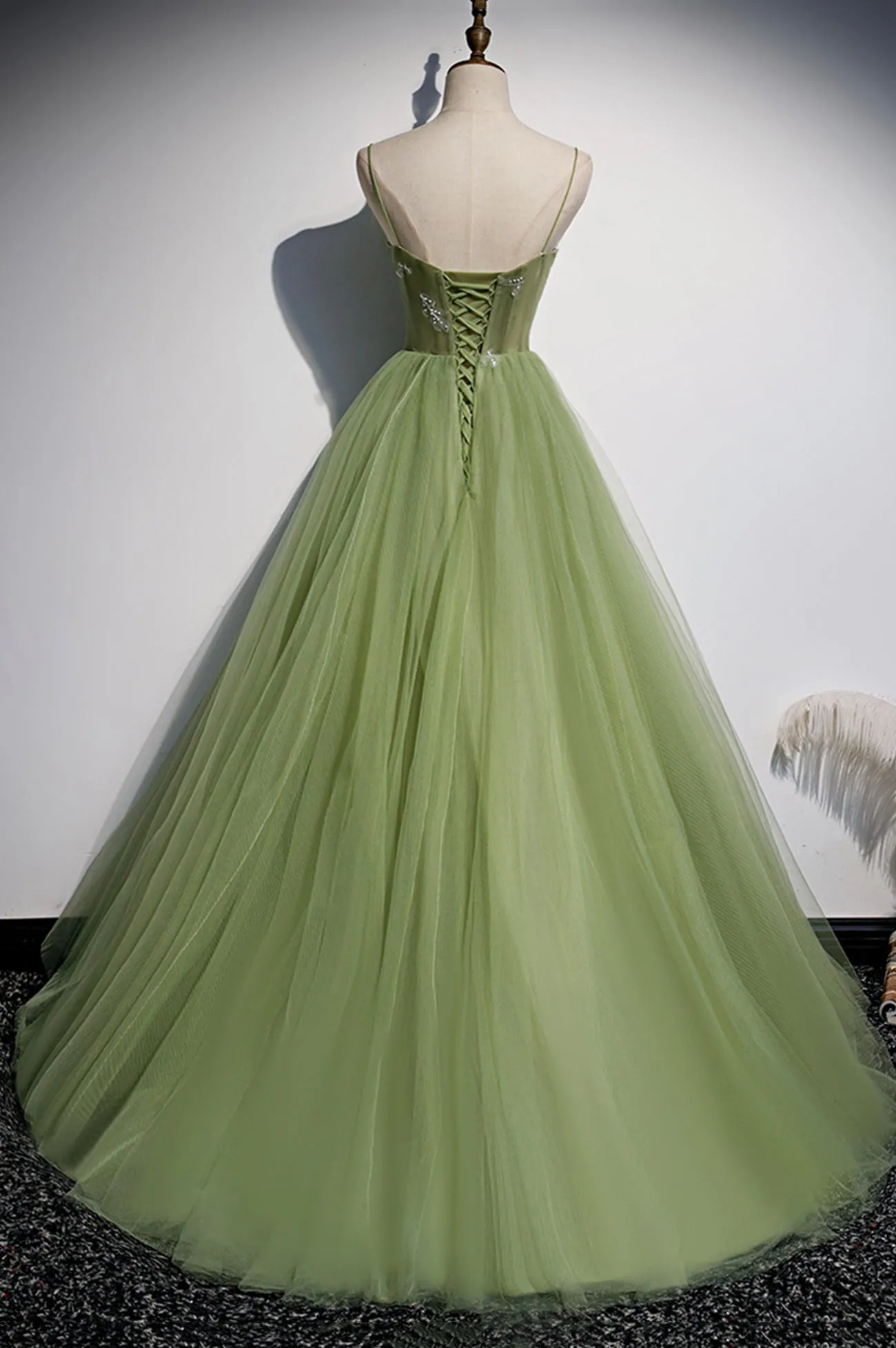 Green Tulle Long A-Line Prom Dresses Green Spaghetti Straps Evening Dresses