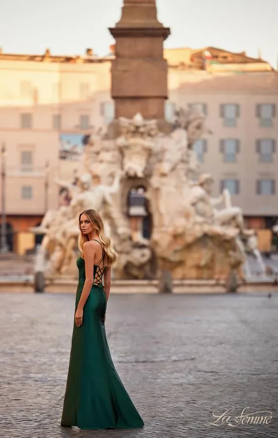 La Femme 32264 Dresses