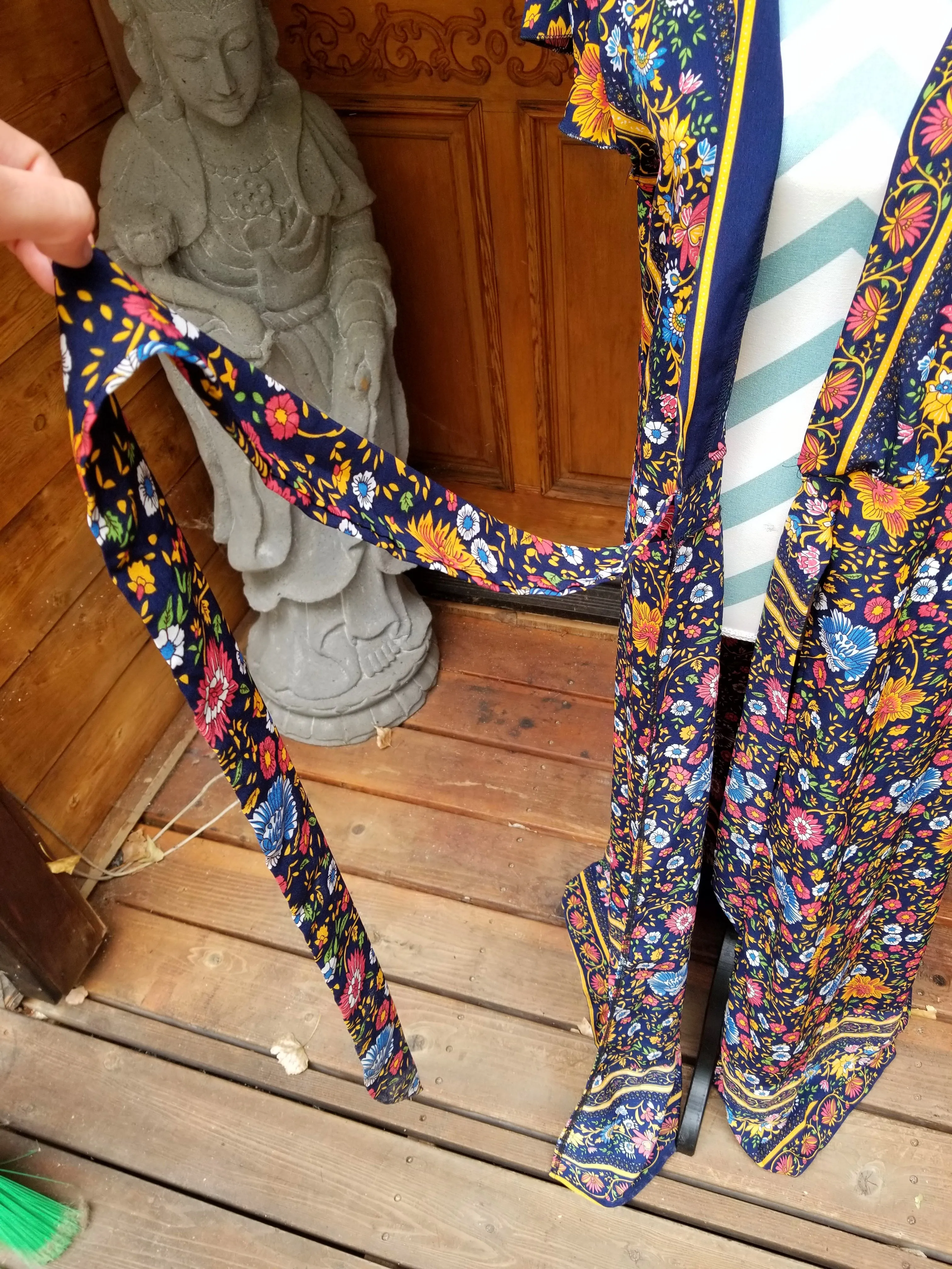 MAXI FLORAL DUSTER WRAP SIZE LARGE