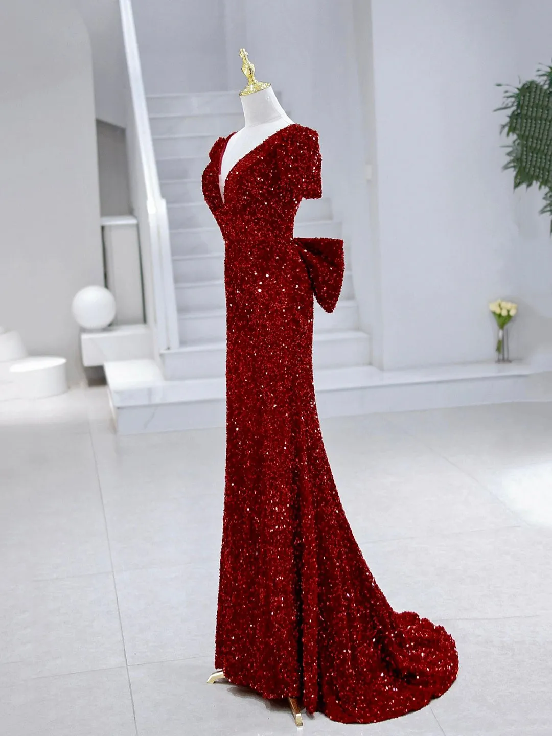 Mermaid Sequins Long Prom Dress Burgundy V-Neck Evening Dress