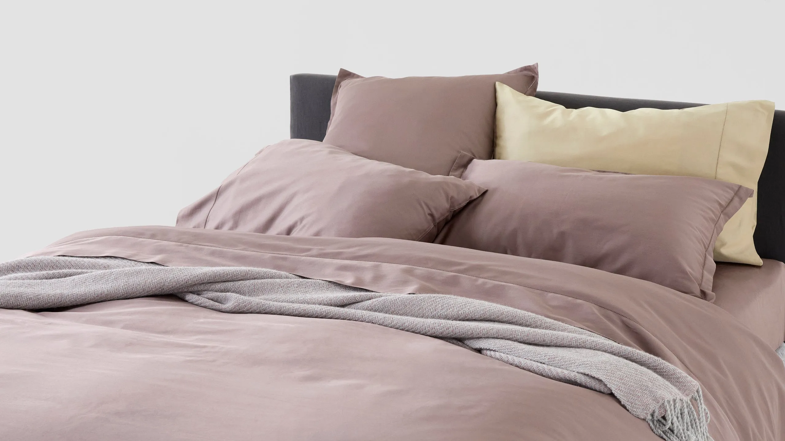 Nova Pillowcase