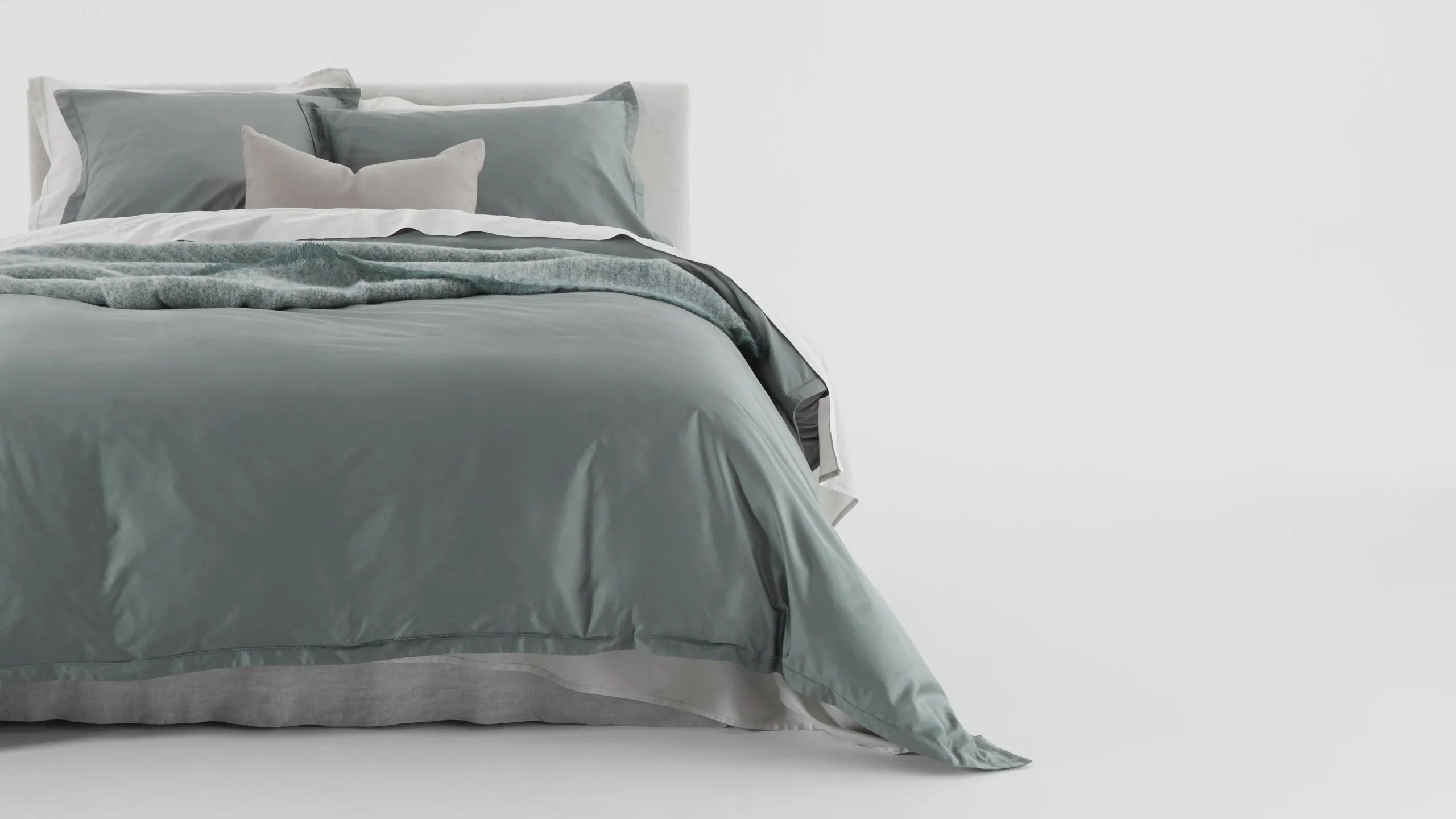 Nova Pillowcase