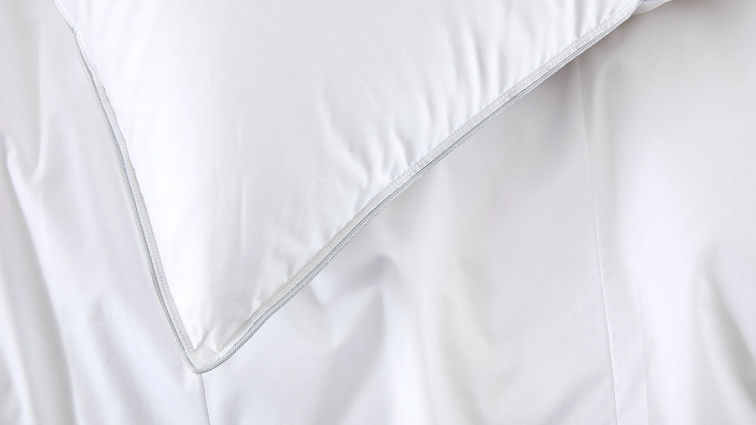 Pilzen 750 Pillow