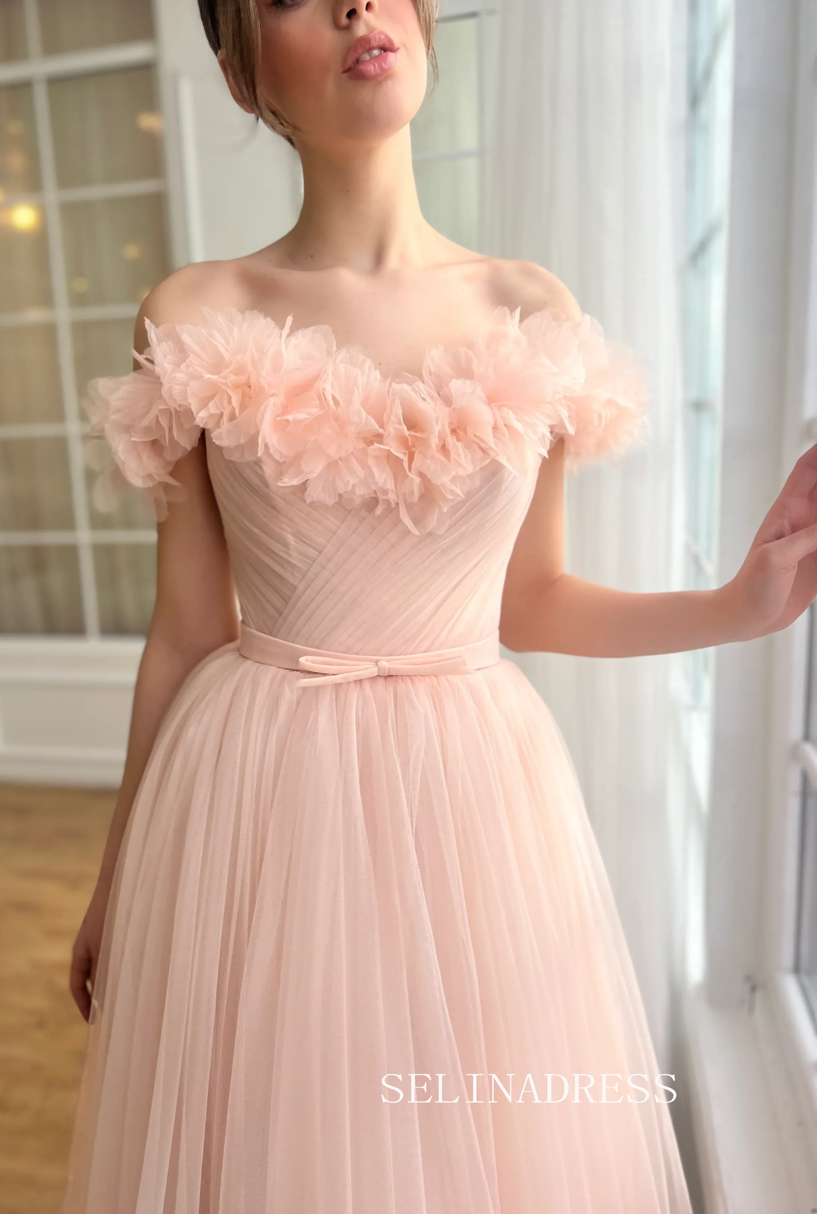 Pink Off-the-shoulder Short Wedding Dress Tea Length Tulle Prom Dresses Princess Evening Gowns EWR314