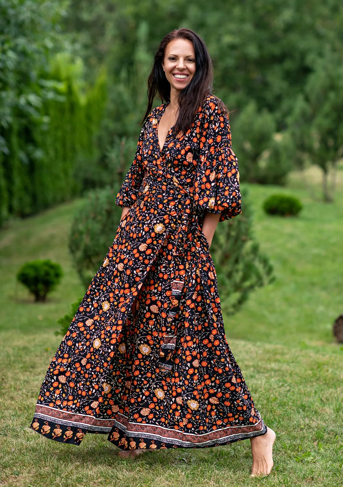 Queen Wrap Orange Black Dress