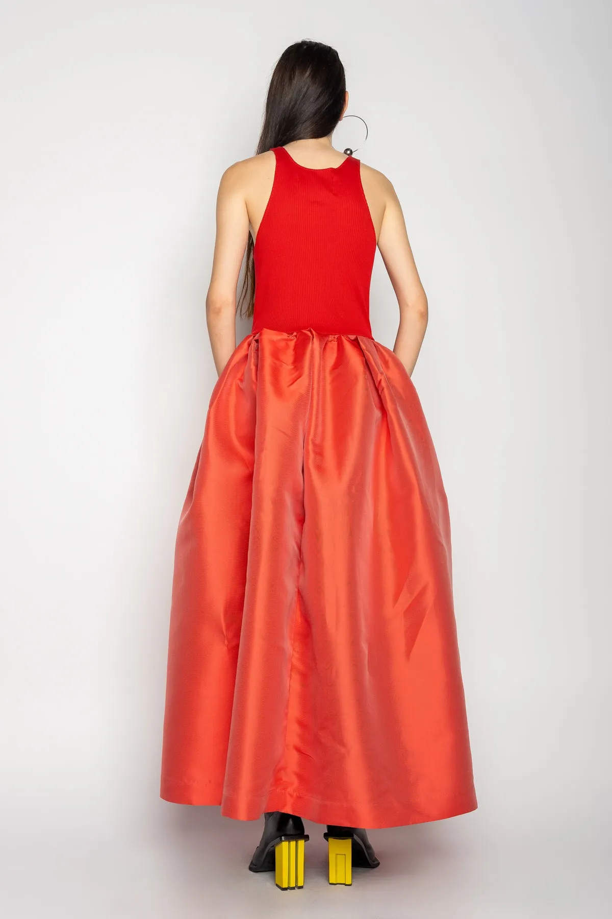 RED DRESS WITH TANK TOP SCOOPED