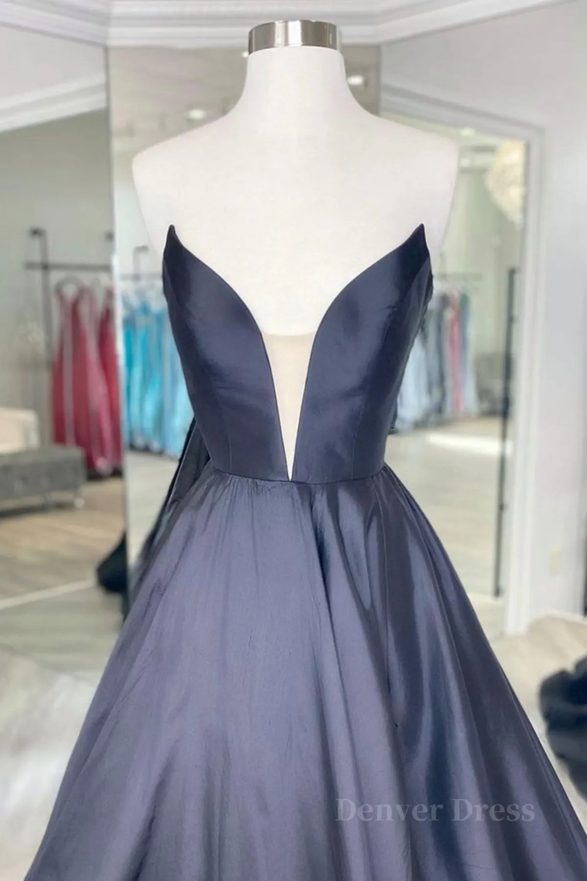 V Neck Strapless Black Satin Long Prom Dresses Strapless Black Formal Dresses Long Black Evening Dresses